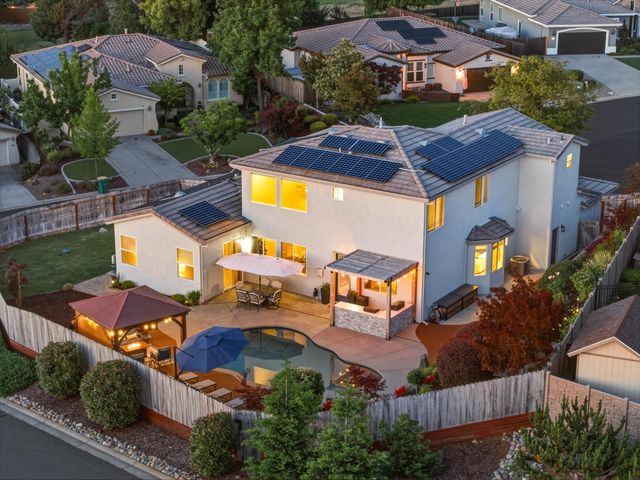 308 Lawndale Ct, Cameron Park, CA 95682