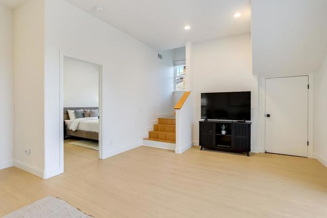 1068 Johnson Avenue, San Jose, CA 95129