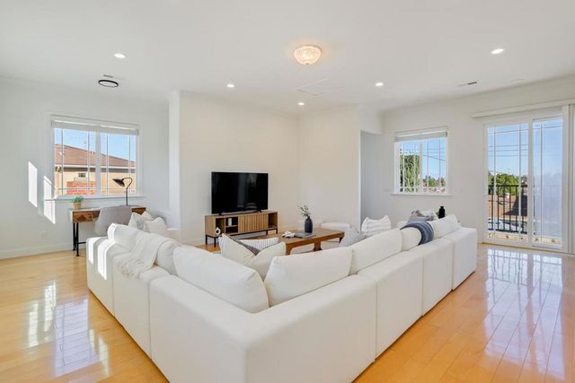 1068 Johnson Avenue, San Jose, CA 95129