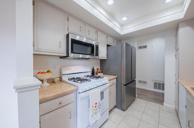 2412 N Main Street G, Salinas, CA 93906