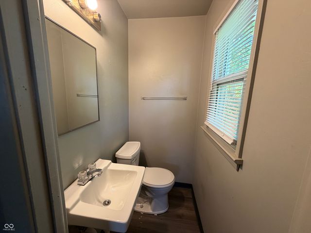 8415 E 34th Street, Indianapolis, IN 46226