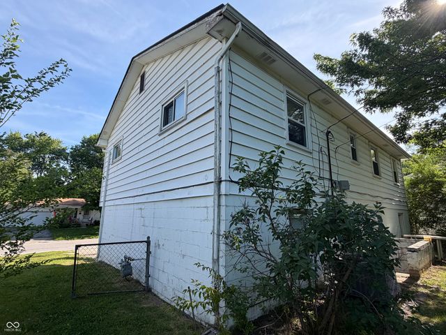 8415 E 34th Street, Indianapolis, IN 46226