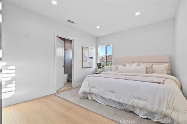 3141 N Frederic, Burbank, CA 91504