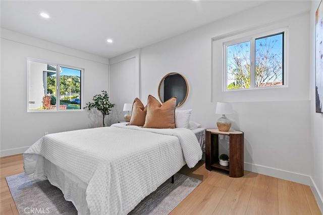 3141 N Frederic, Burbank, CA 91504