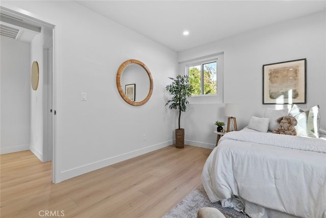 3141 N Frederic, Burbank, CA 91504