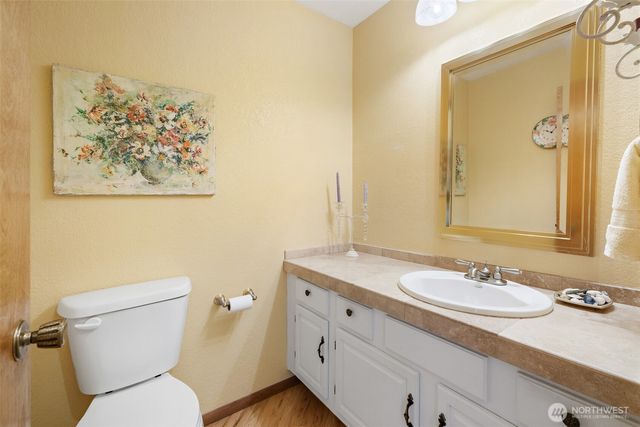 122 Island View Road, Port Angeles, WA 98362