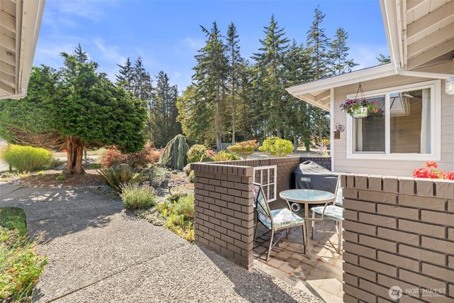 122 Island View Road, Port Angeles, WA 98362