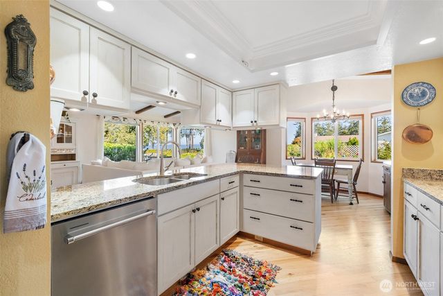 122 Island View Road, Port Angeles, WA 98362