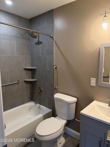 324 Saint Thomas Drive, Toms River, NJ 08757