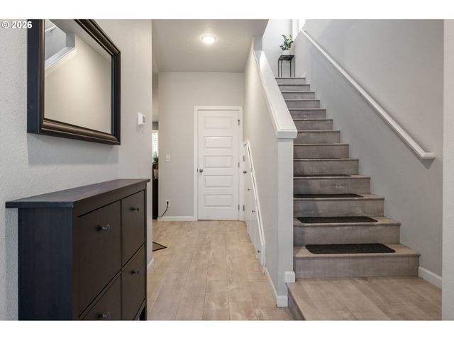 18529 Sw BLUEBIRD Ln, Beaverton, OR 97003