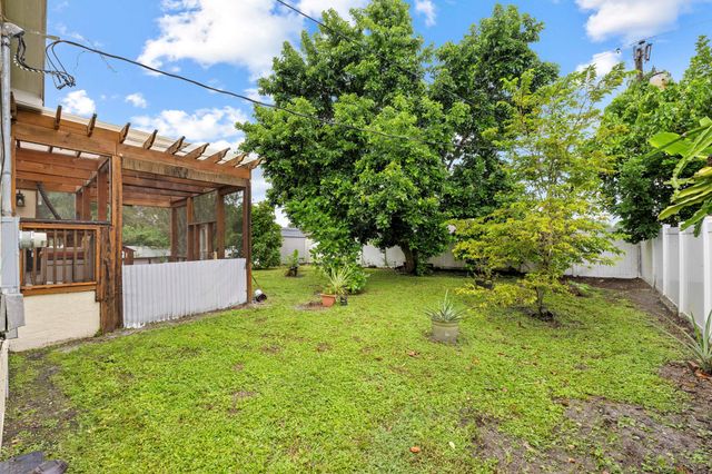 1651 Alpha Street NE, Palm Bay, FL 32907