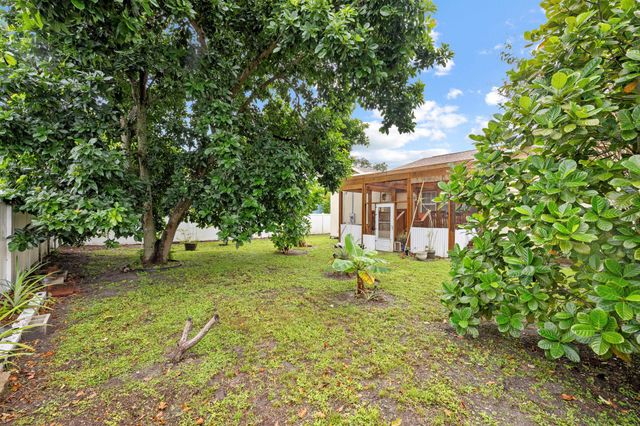 1651 Alpha Street NE, Palm Bay, FL 32907