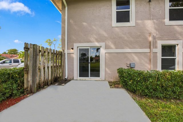 1031 Goldenrod Road, Wellington, FL 33414