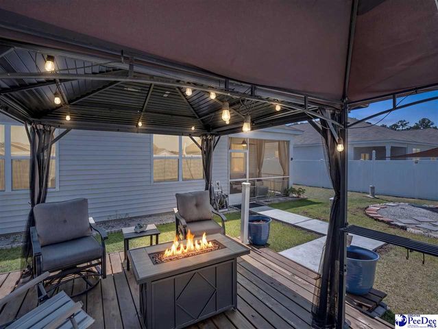 2066 E Paces Trl, Darlington, SC 29532