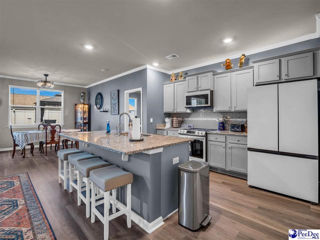 2066 E Paces Trl, Darlington, SC 29532