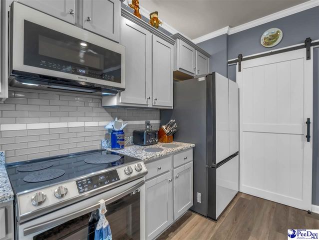2066 E Paces Trl, Darlington, SC 29532