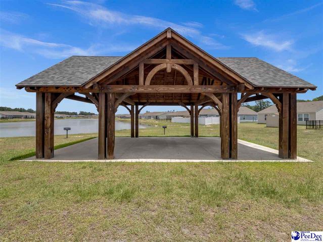 2066 E Paces Trl, Darlington, SC 29532