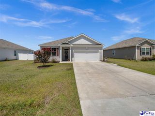2066 E Paces Trl, Darlington, SC 29532