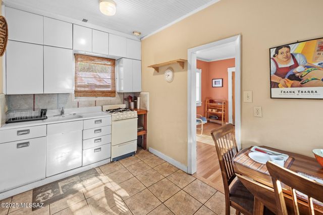 416 E Mabel Street, Tucson, AZ 85705