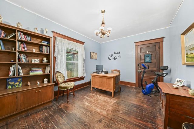216 W Main STREET, Wales, WI 53183