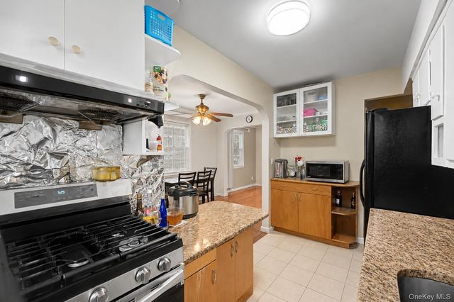 15911 65th Avenue, Fresh Meadows, NY 11365