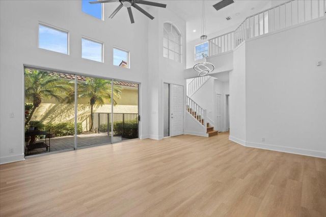 10375 Osprey Trace, West Palm Beach, FL 33412