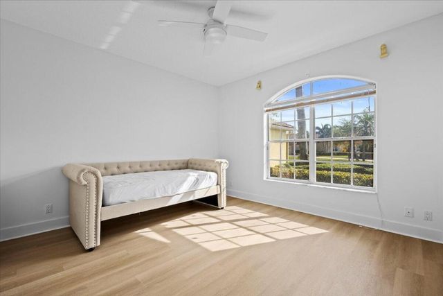 10375 Osprey Trace, West Palm Beach, FL 33412