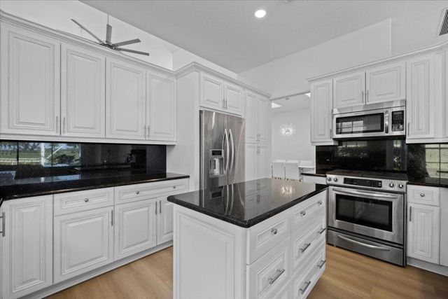 10375 Osprey Trace, West Palm Beach, FL 33412