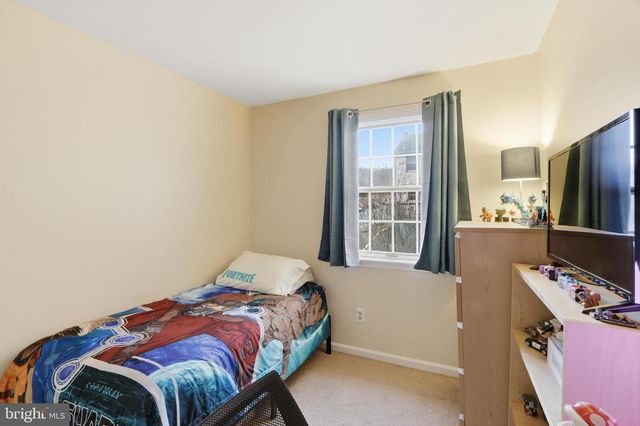 5729 RICHARDSON MEWS SQ, Arbutus, MD 21227