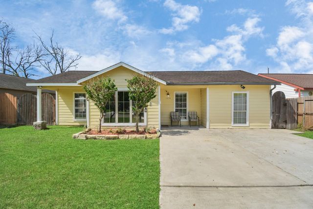 1404 Briarwood Drive, Pasadena, TX 77502