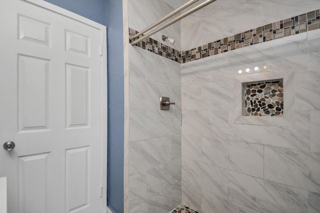 1404 Briarwood Drive, Pasadena, TX 77502
