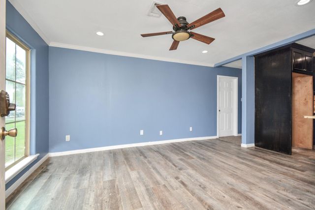 1404 Briarwood Drive, Pasadena, TX 77502