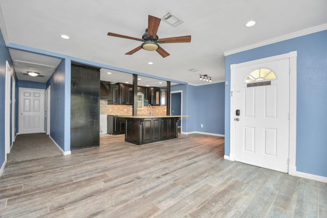 1404 Briarwood Drive, Pasadena, TX 77502