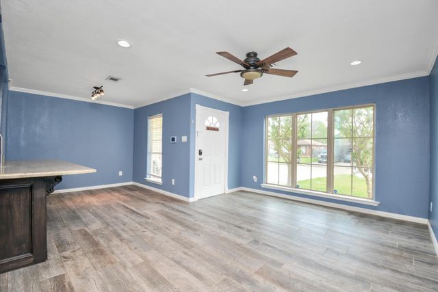 1404 Briarwood Drive, Pasadena, TX 77502