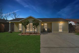1404 Briarwood Drive, Pasadena, TX 77502