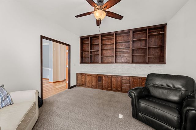 619 Northgate Drive, Sycamore, IL 60178