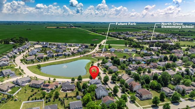 619 Northgate Drive, Sycamore, IL 60178