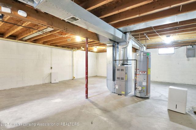 5989 Cypress Street, Haslett, MI 48840