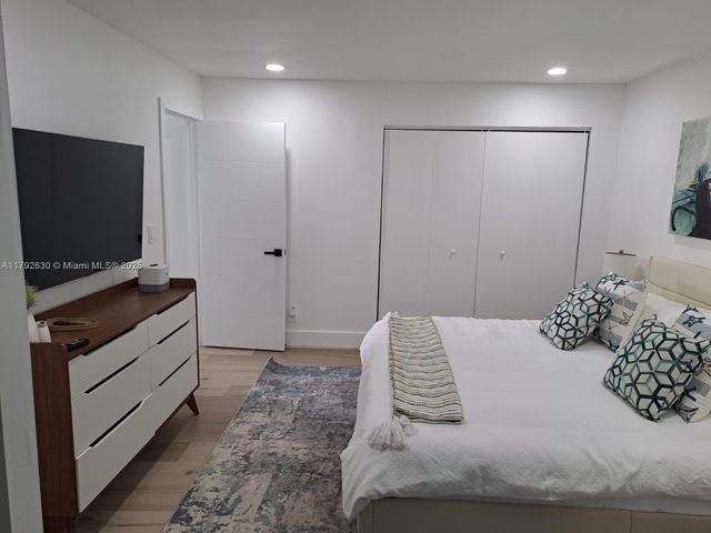 154 Sebring Dr, Tavernier, FL 33070