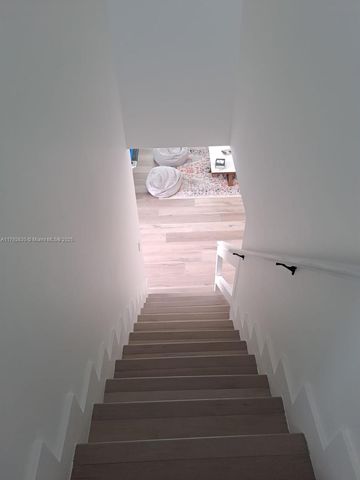 154 Sebring Dr, Tavernier, FL 33070