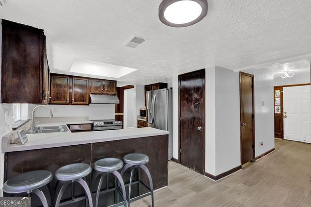 4609 Keighley Drive, Stone Mountain, GA 30083