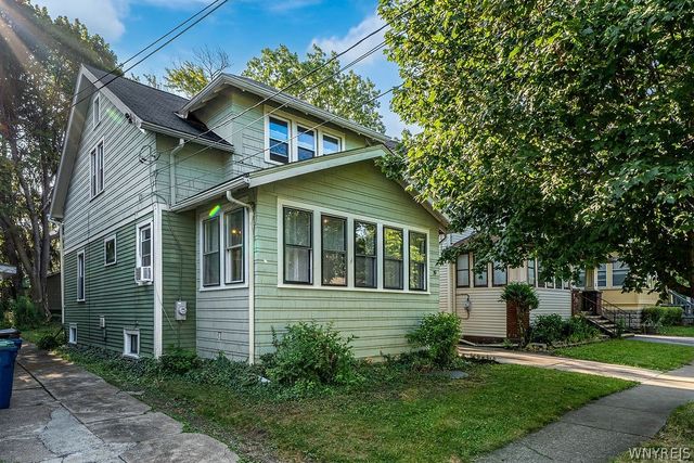 39 Springville Avenue, Amherst, NY 14226