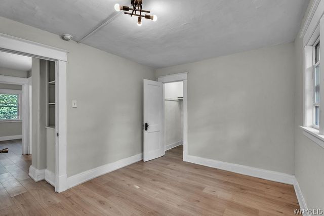 39 Springville Avenue, Amherst, NY 14226