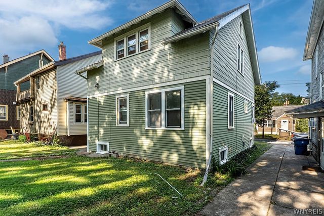 39 Springville Avenue, Amherst, NY 14226