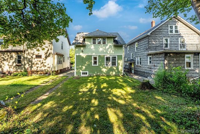 39 Springville Avenue, Amherst, NY 14226