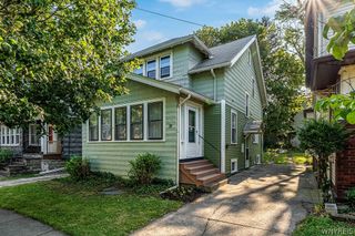 39 Springville Avenue, Amherst, NY 14226