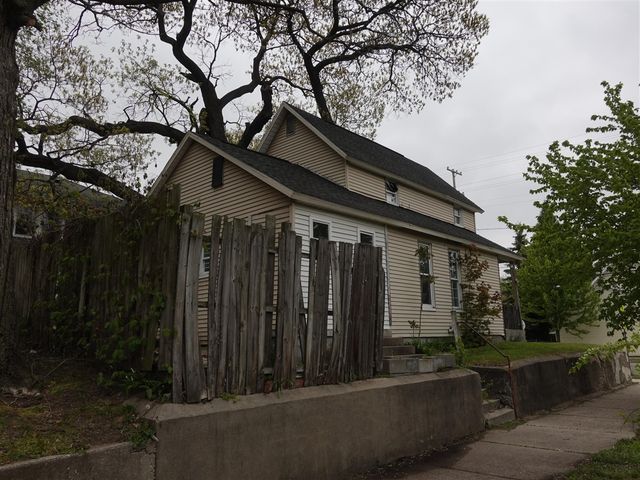 701 Martin Luther King Jr Street, Grand Rapids, MI 49507