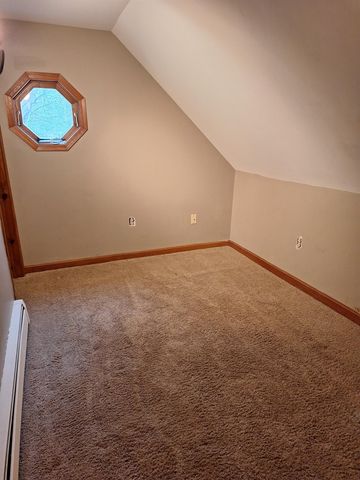 299 Concord Road, Northfield, NH 03276