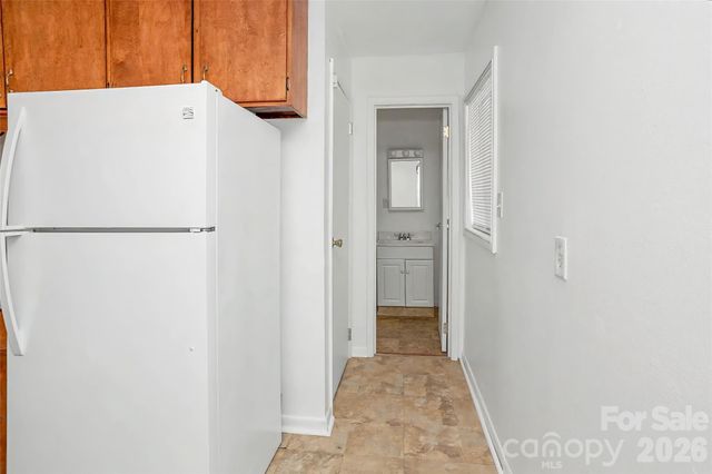 308 Melody Circle, Swannanoa, NC 28778