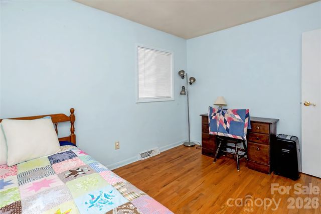 308 Melody Circle, Swannanoa, NC 28778